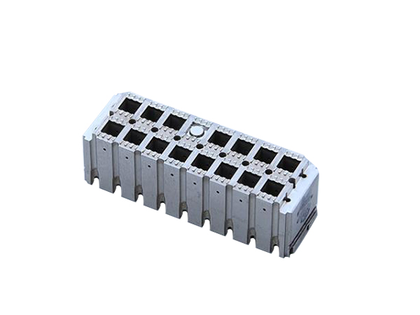 LED塑胶模具制造